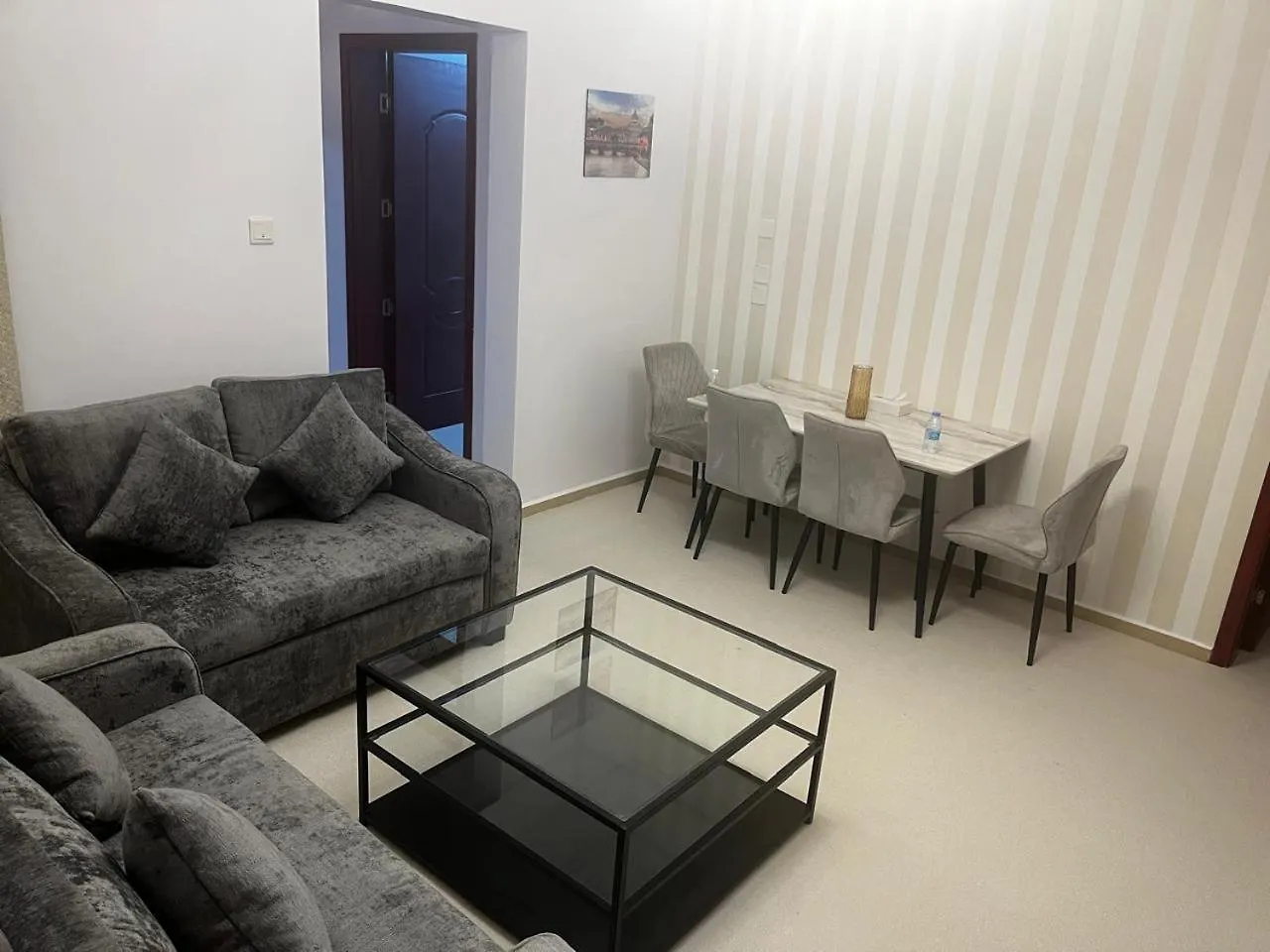 Отель Jeddah Front